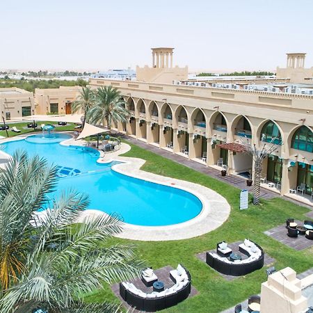Western Hotel - Madīnat Zāyid Exteriér fotografie