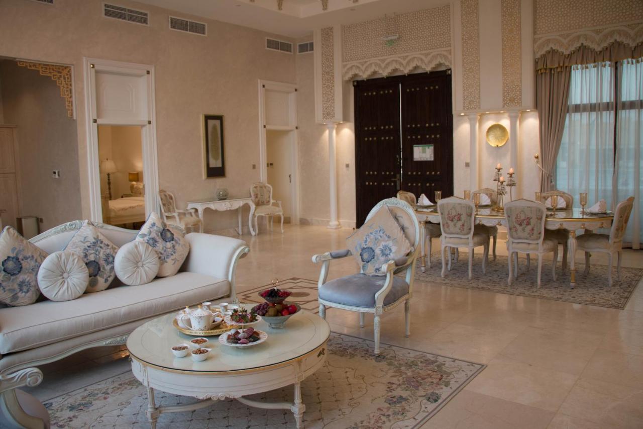 Western Hotel - Madīnat Zāyid Exteriér fotografie