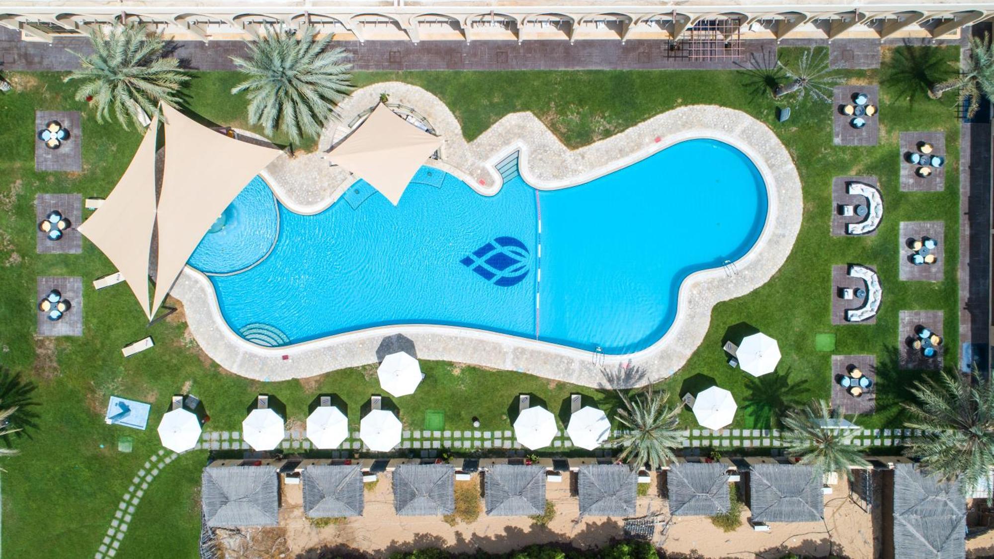 Western Hotel - Madīnat Zāyid Exteriér fotografie